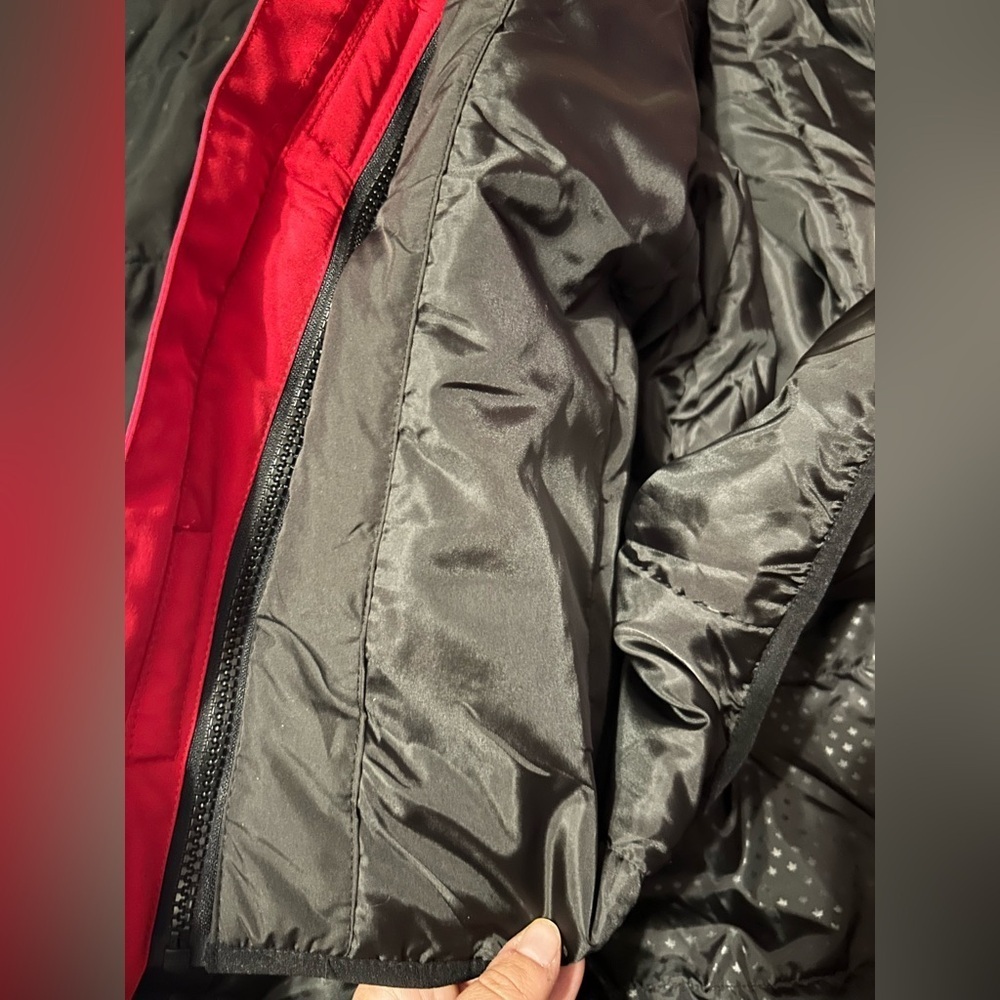 NWT Canadians Women's Red winter Jacket with Faux Fur Trim - Picture 6 of 11